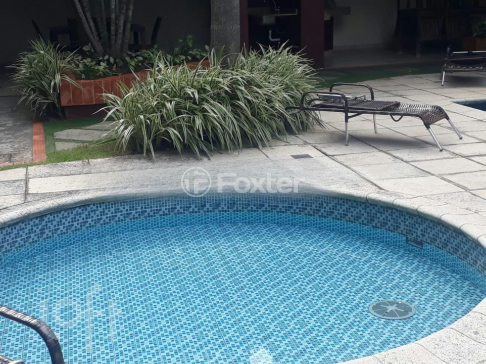 Apartamento à venda com 2 quartos, 67m² - Foto 28