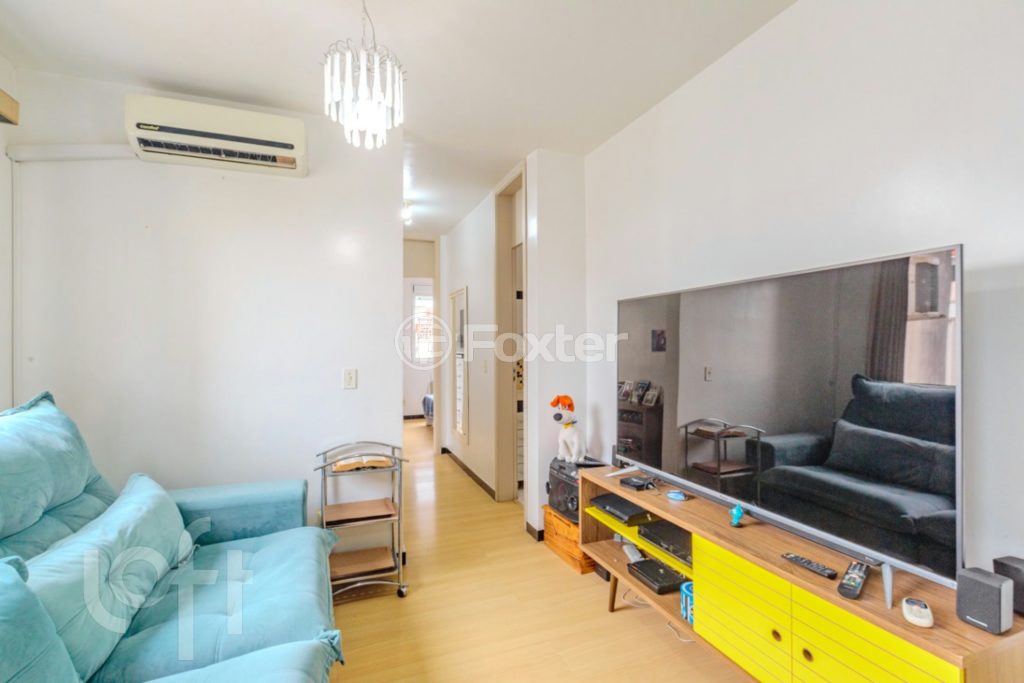 Apartamento à venda com 3 quartos, 67m² - Foto 2