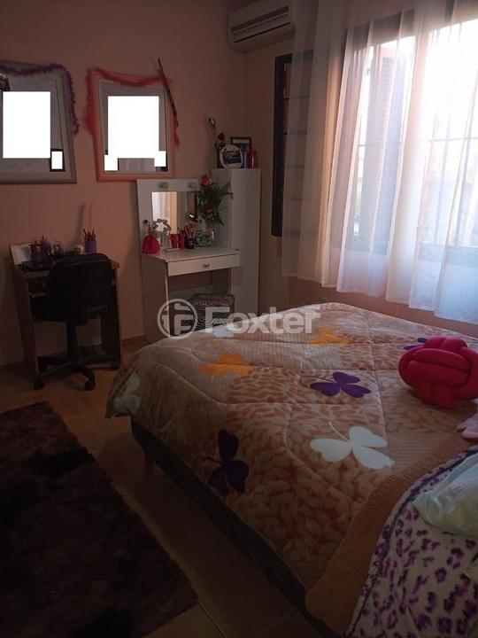 Casa à venda com 2 quartos, 90m² - Foto 11