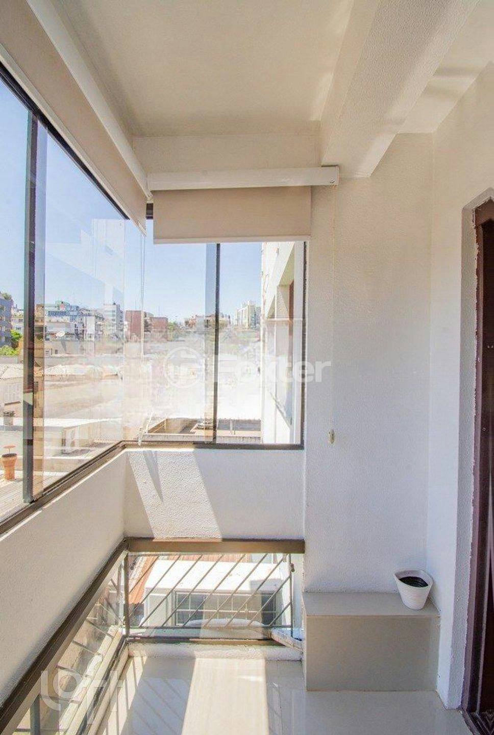 Apartamento à venda com 3 quartos, 102m² - Foto 2