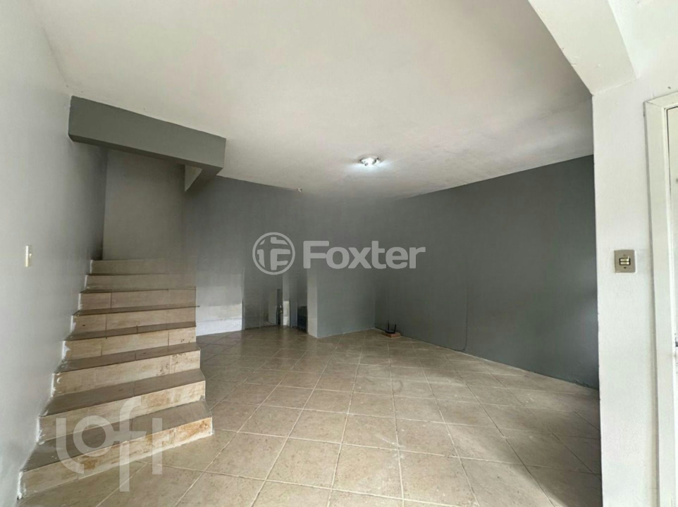 Casa à venda com 3 quartos, 120m² - Foto 4