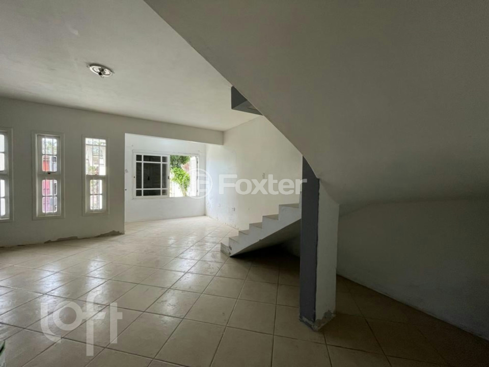 Casa à venda com 3 quartos, 120m² - Foto 3