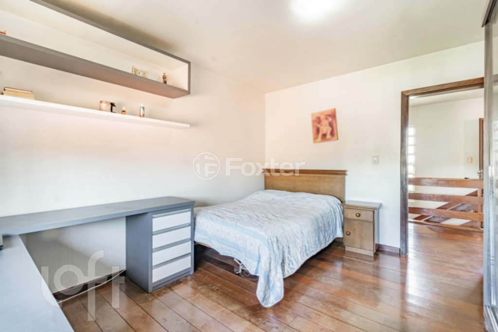 Casa à venda com 3 quartos, 216m² - Foto 18