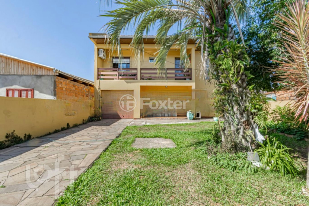 Casa à venda com 3 quartos, 216m² - Foto 2