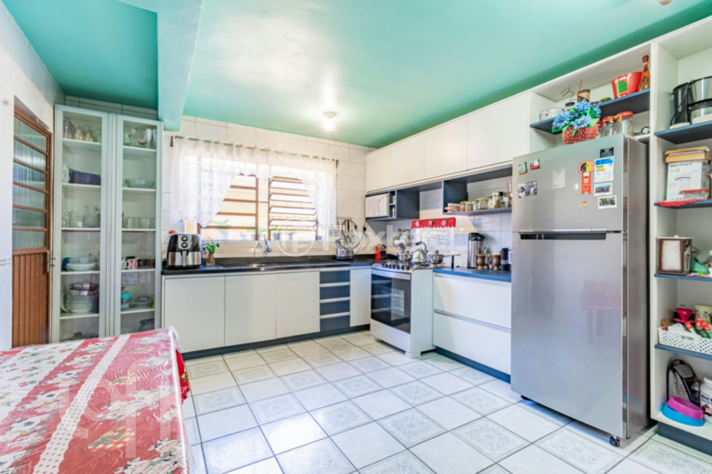 Casa à venda com 3 quartos, 216m² - Foto 25