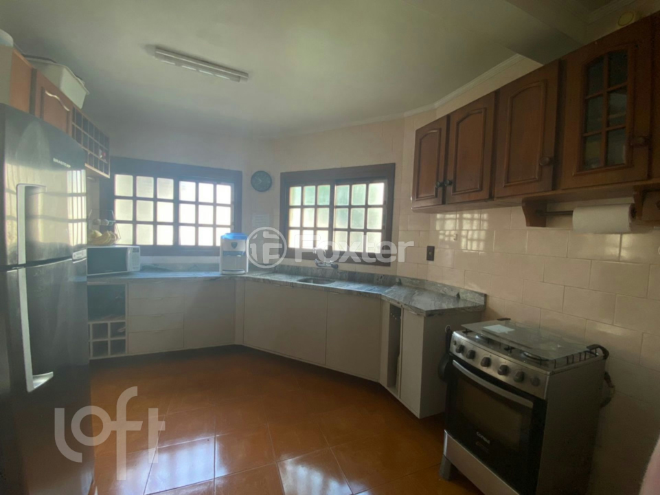 Casa à venda com 3 quartos, 246m² - Foto 32