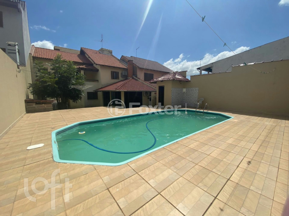 Casa à venda com 3 quartos, 246m² - Foto 25