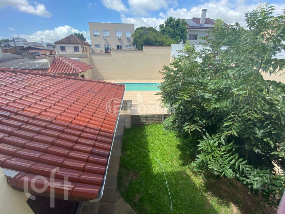 Casa à venda com 3 quartos, 246m² - Foto 21
