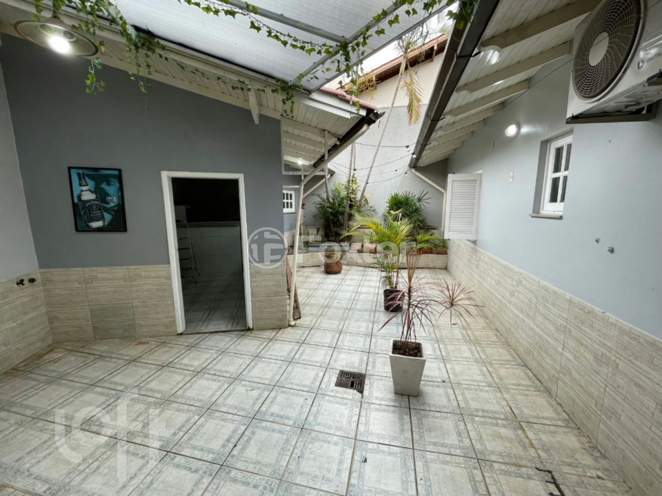 Casa à venda com 3 quartos, 122m² - Foto 31