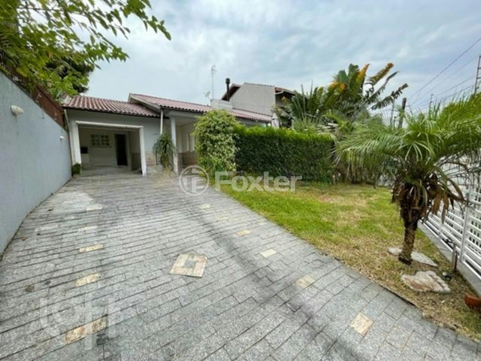 Casa à venda com 3 quartos, 122m² - Foto 4