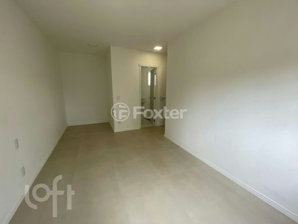 Apartamento à venda com 3 quartos, 76m² - Foto 8