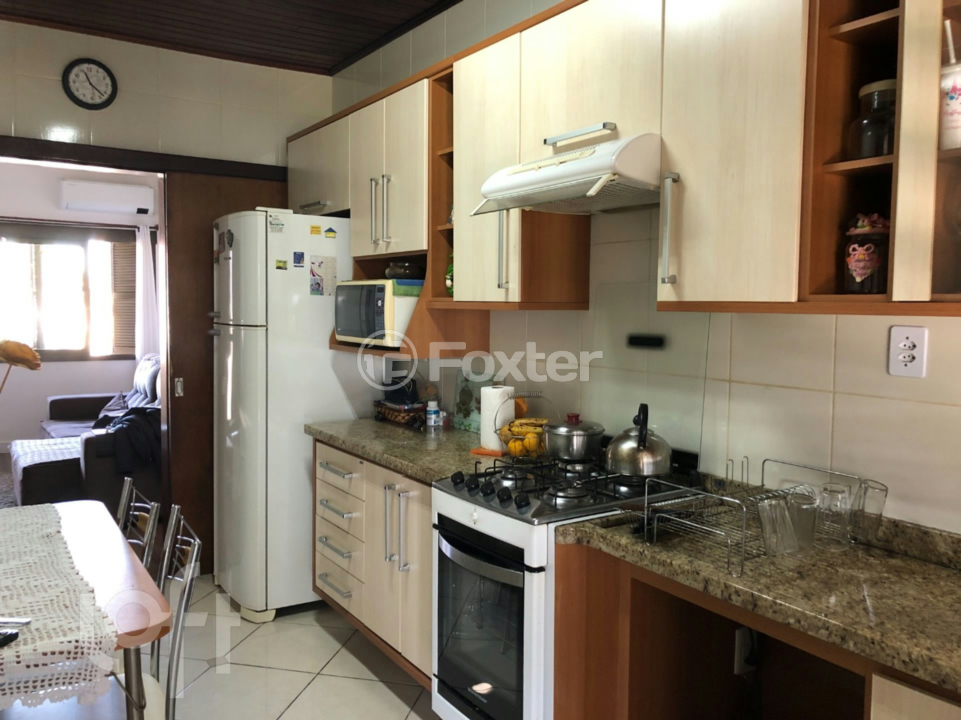 Casa à venda com 3 quartos, 77m² - Foto 24