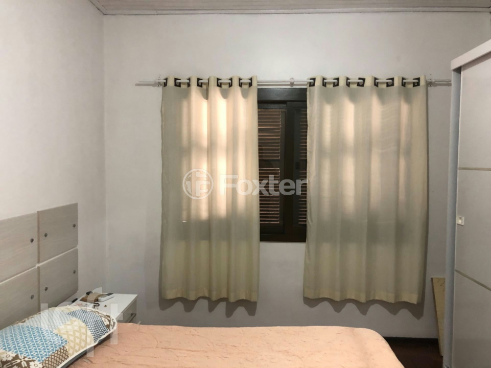 Casa à venda com 3 quartos, 77m² - Foto 8