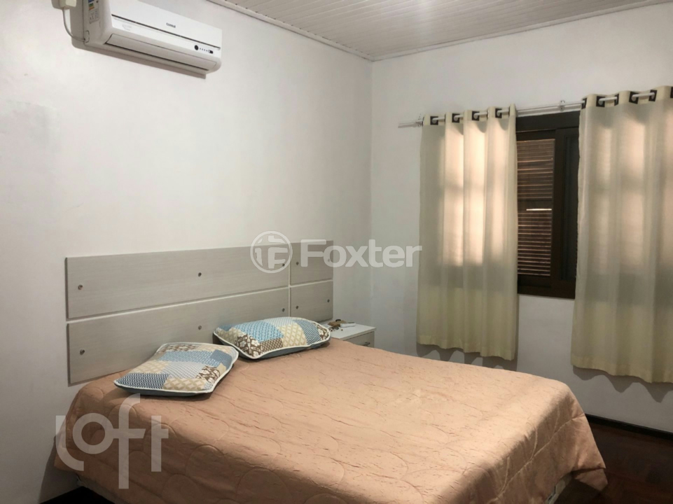 Casa à venda com 3 quartos, 77m² - Foto 7