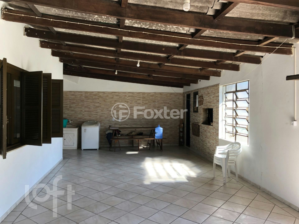 Casa à venda com 3 quartos, 77m² - Foto 17