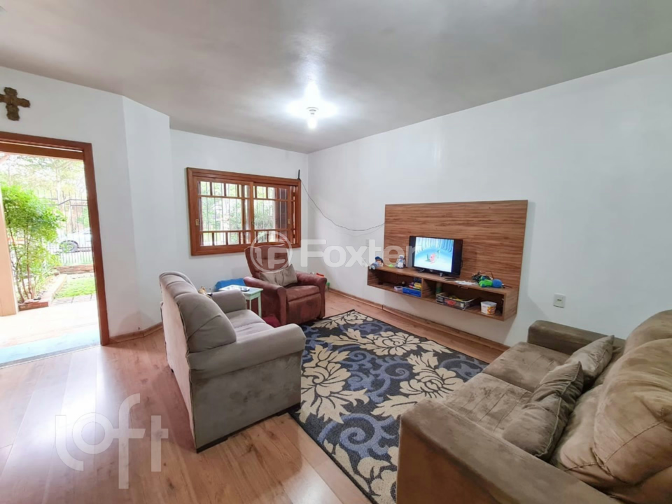 Casa à venda com 3 quartos, 176m² - Foto 1