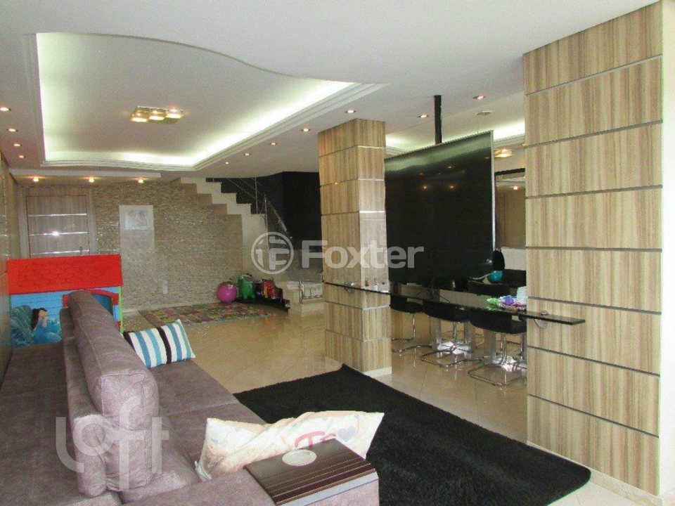 Cobertura à venda com 3 quartos, 270m² - Foto 2