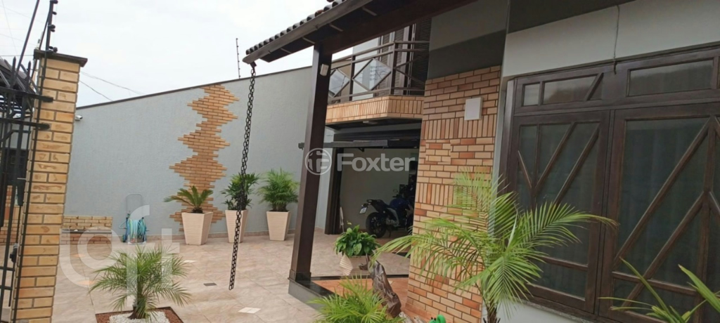 Casa à venda com 3 quartos, 344m² - Foto 7