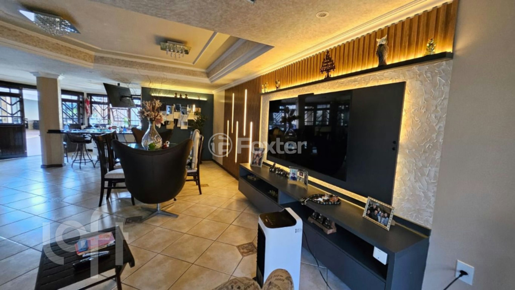 Casa à venda com 3 quartos, 344m² - Foto 10