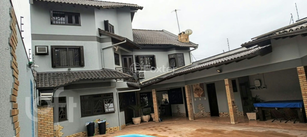 Casa à venda com 3 quartos, 344m² - Foto 22