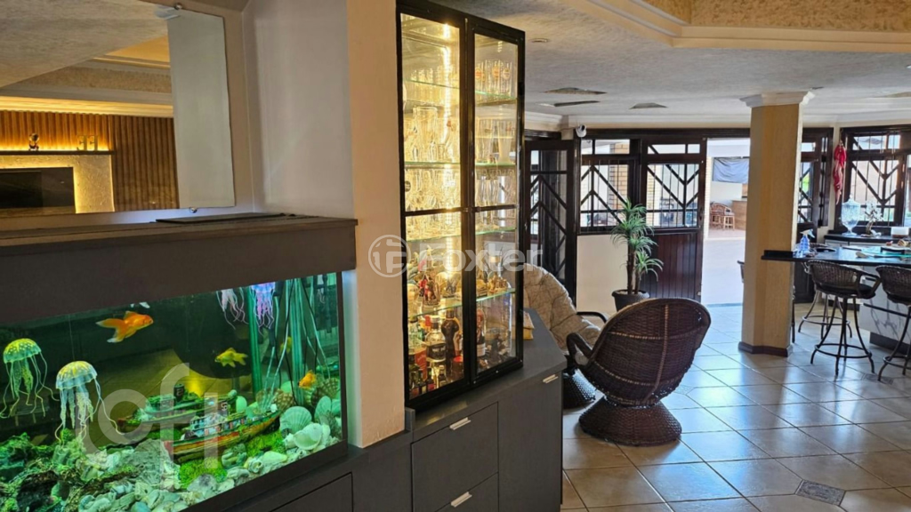 Casa à venda com 3 quartos, 344m² - Foto 9