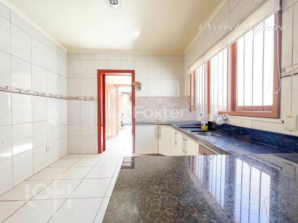 Casa à venda com 3 quartos, 84m² - Foto 3