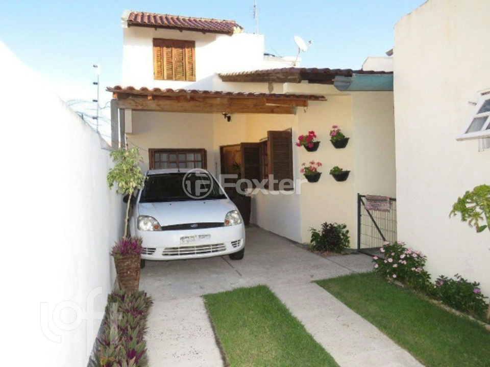 Casa à venda com 3 quartos, 100m² - Foto 3