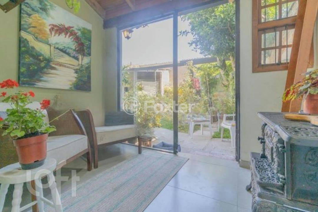 Casa à venda com 3 quartos, 100m² - Foto 25