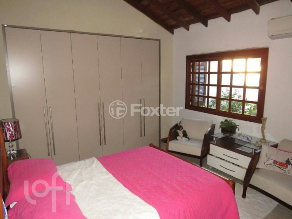 Casa à venda com 3 quartos, 100m² - Foto 9