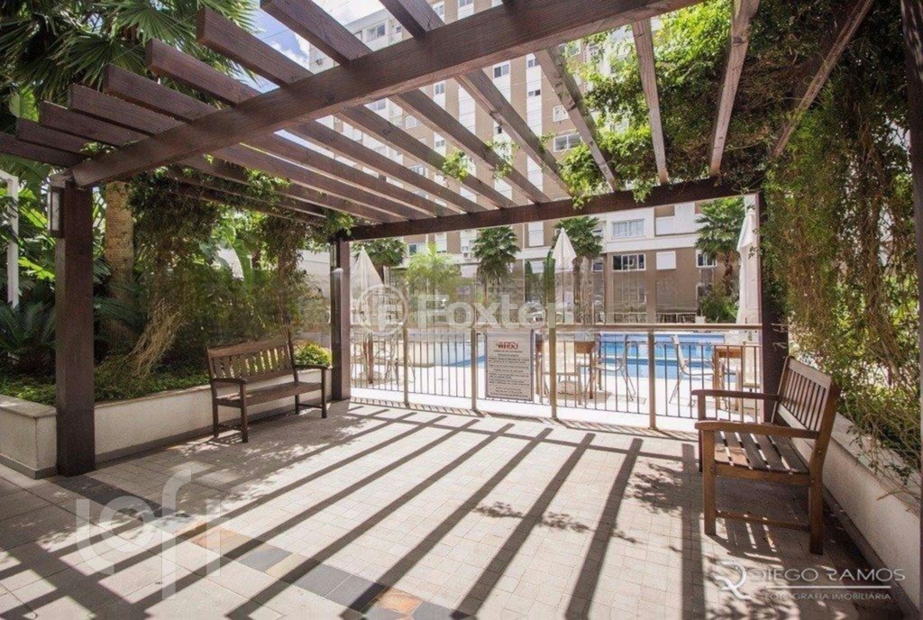 Apartamento à venda com 2 quartos, 98m² - Foto 27