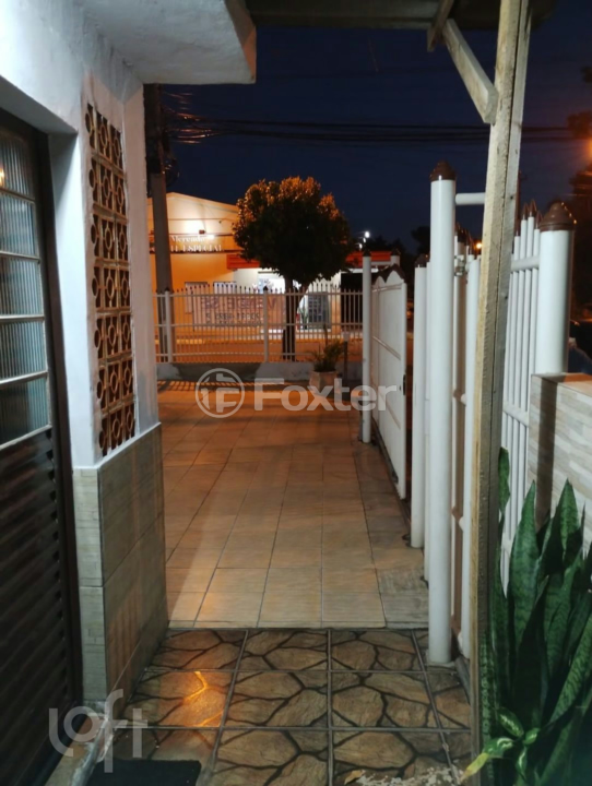 Casa à venda com 4 quartos, 140m² - Foto 3