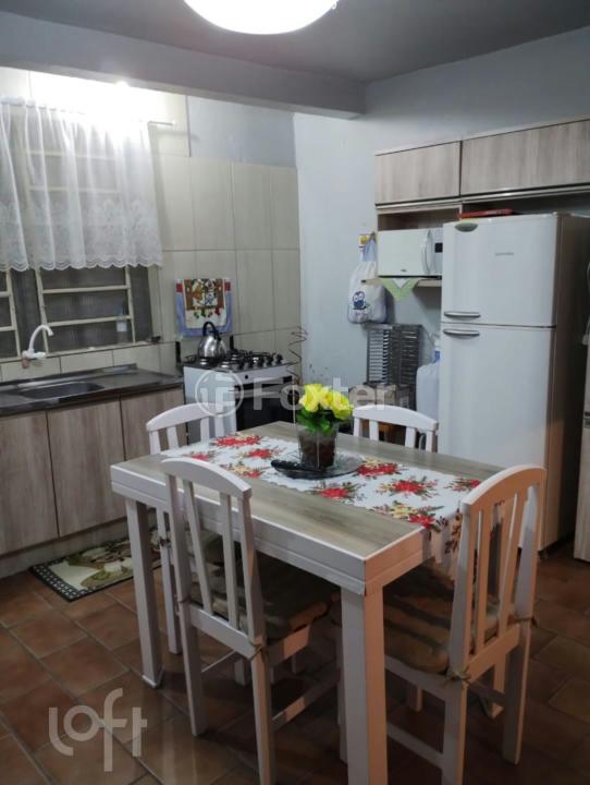 Casa à venda com 4 quartos, 140m² - Foto 6