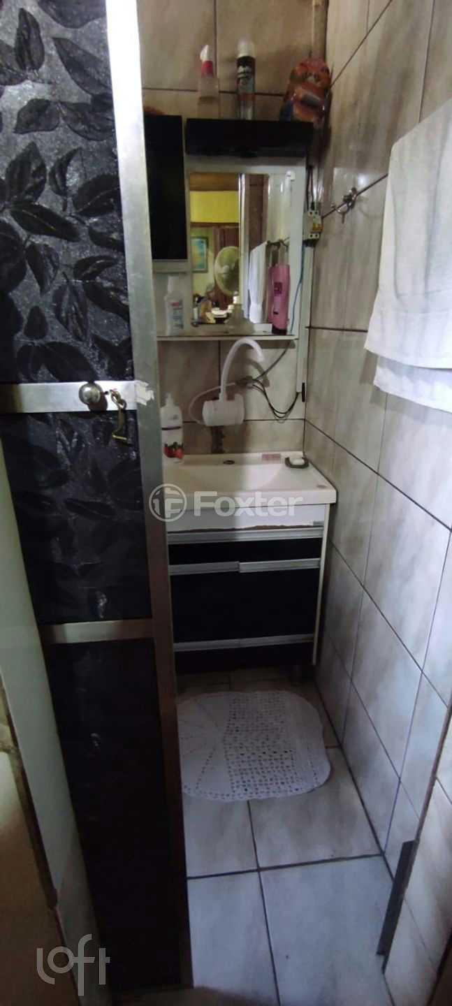 Casa à venda com 3 quartos, 66m² - Foto 4