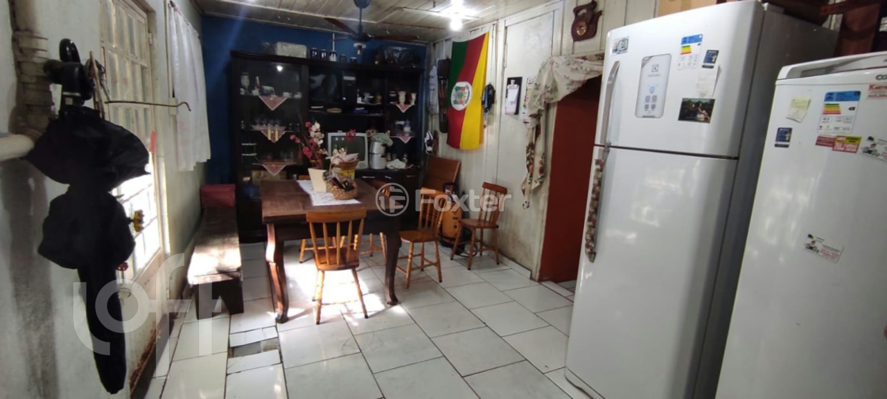 Casa à venda com 3 quartos, 66m² - Foto 7