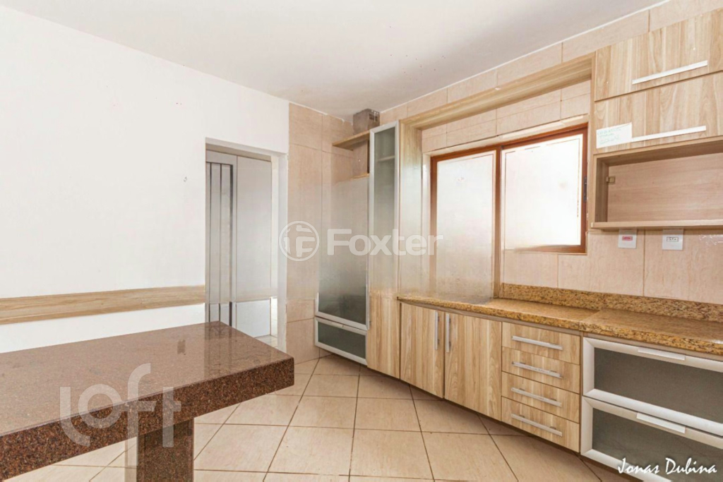 Casa à venda com 3 quartos, 230m² - Foto 15
