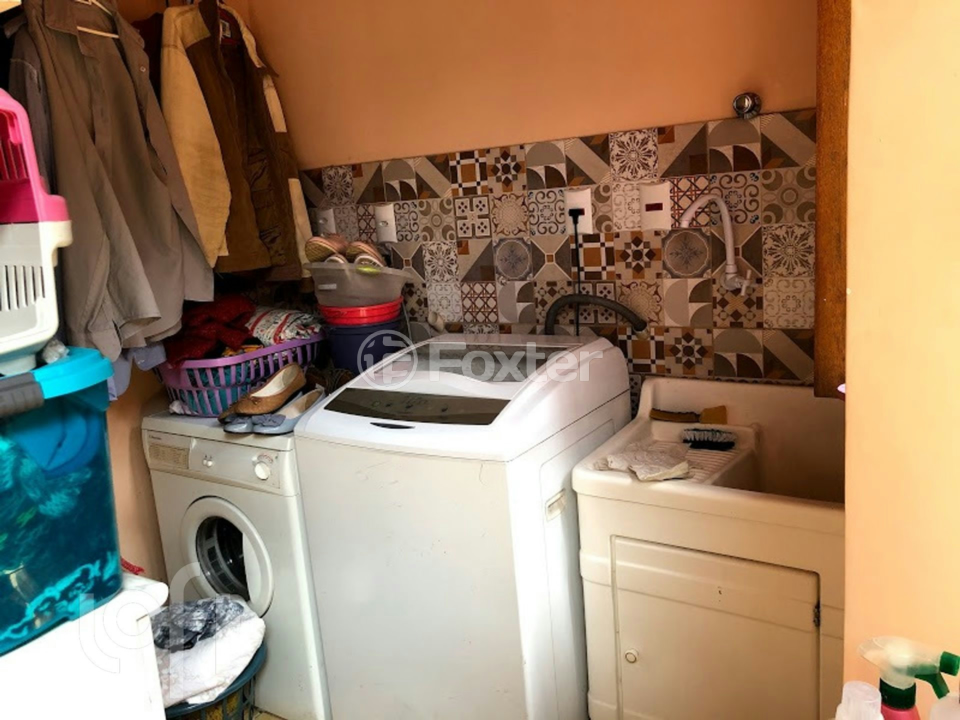Casa à venda com 4 quartos, 150m² - Foto 47