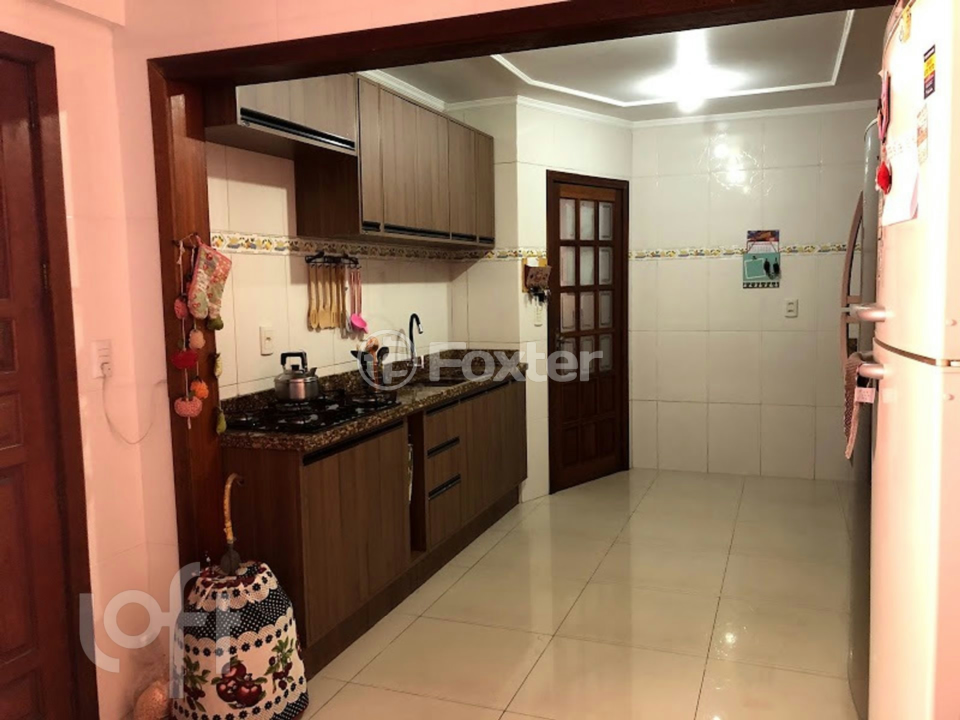 Casa à venda com 4 quartos, 150m² - Foto 33