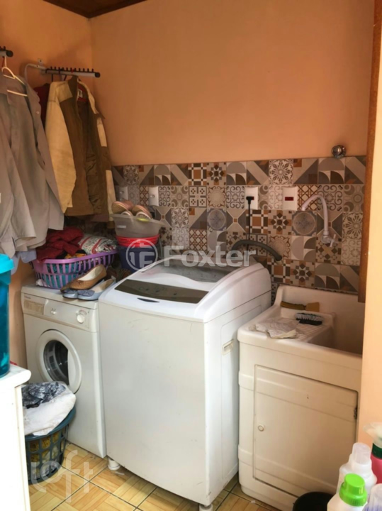 Casa à venda com 4 quartos, 150m² - Foto 27