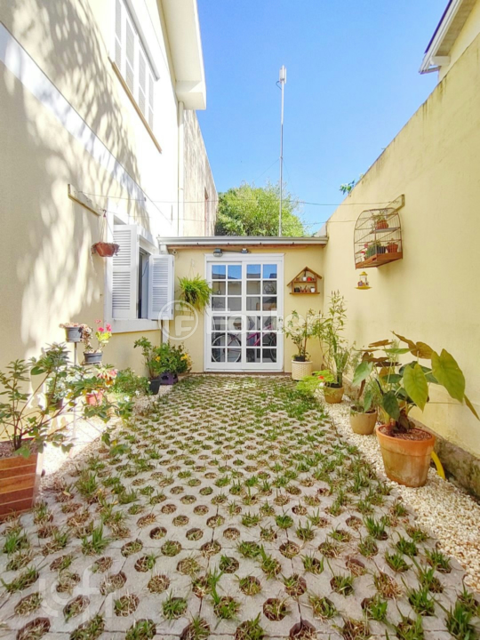 Apartamento à venda com 2 quartos, 98m² - Foto 3
