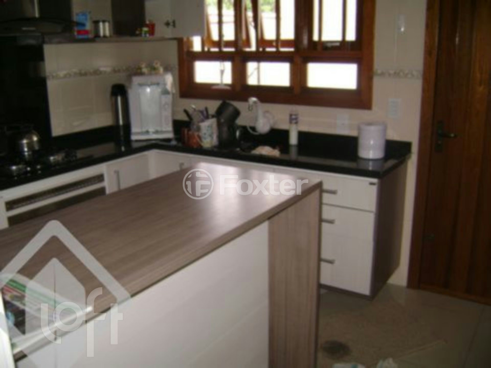 Casa à venda com 3 quartos, 168m² - Foto 6