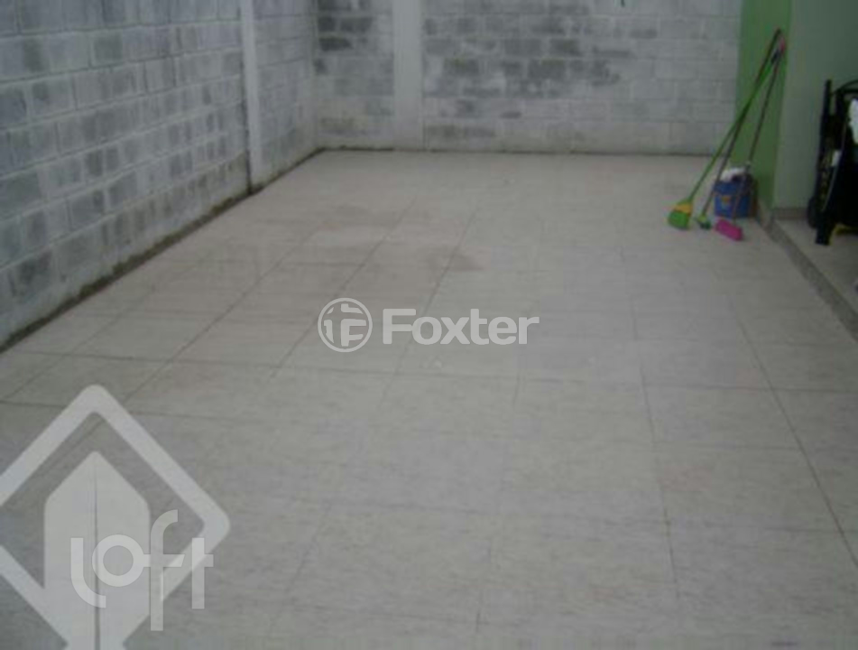 Casa à venda com 3 quartos, 168m² - Foto 1