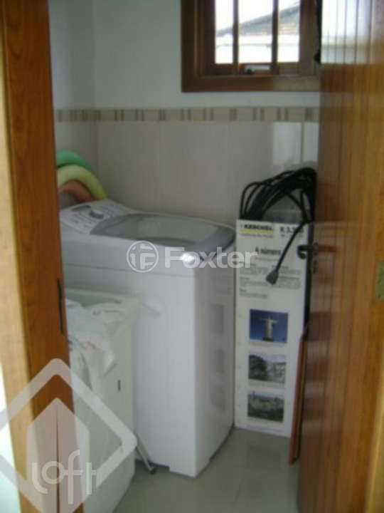 Casa à venda com 3 quartos, 168m² - Foto 3
