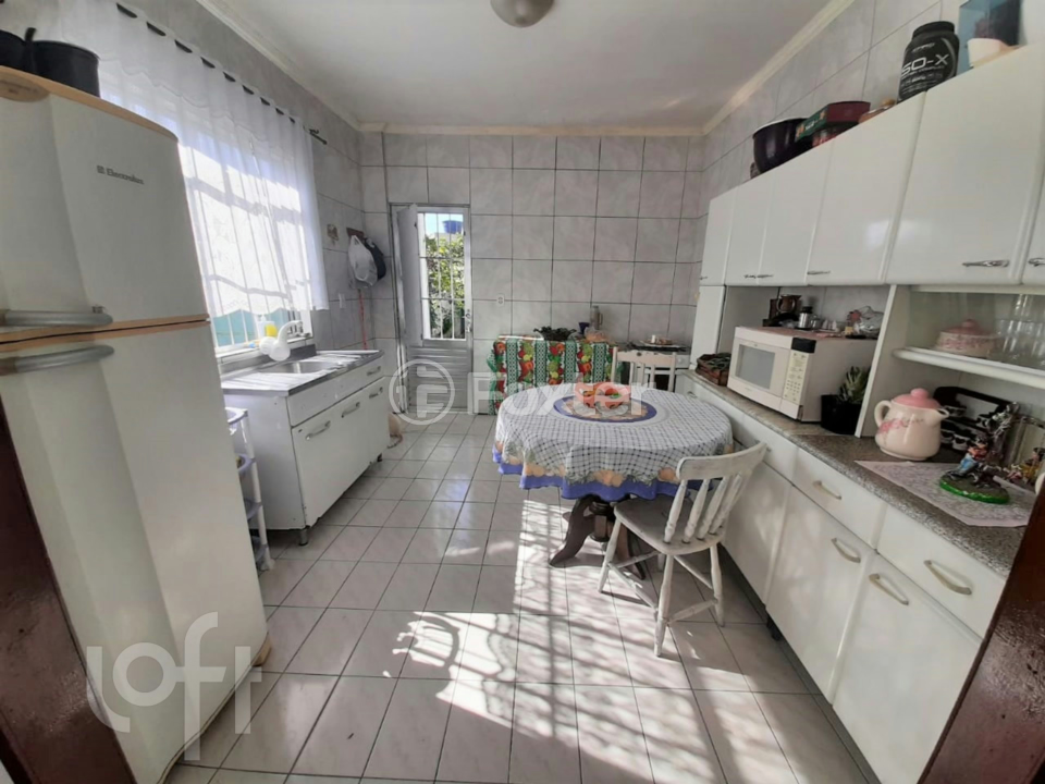 Casa à venda com 4 quartos, 130m² - Foto 23