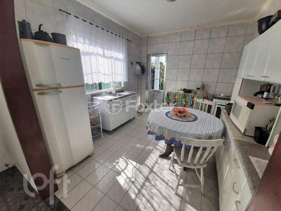 Casa à venda com 4 quartos, 130m² - Foto 22