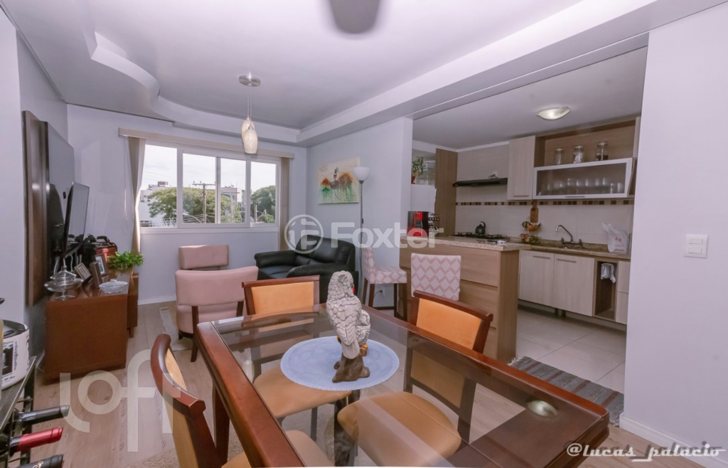 Apartamento à venda com 2 quartos, 63m² - Foto 4