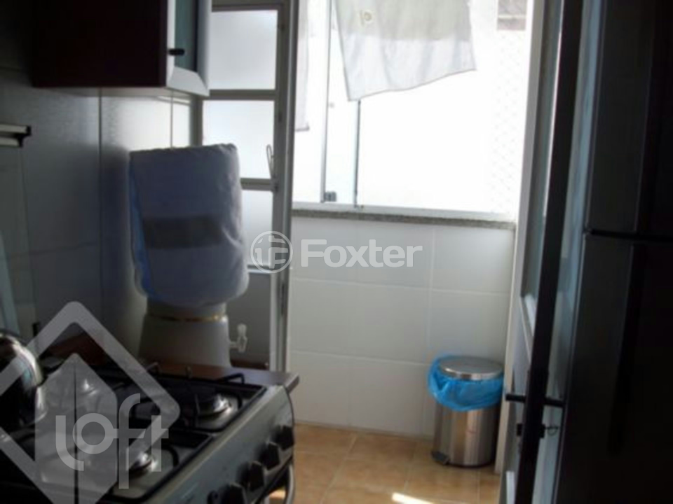 Apartamento à venda com 2 quartos, 94m² - Foto 3