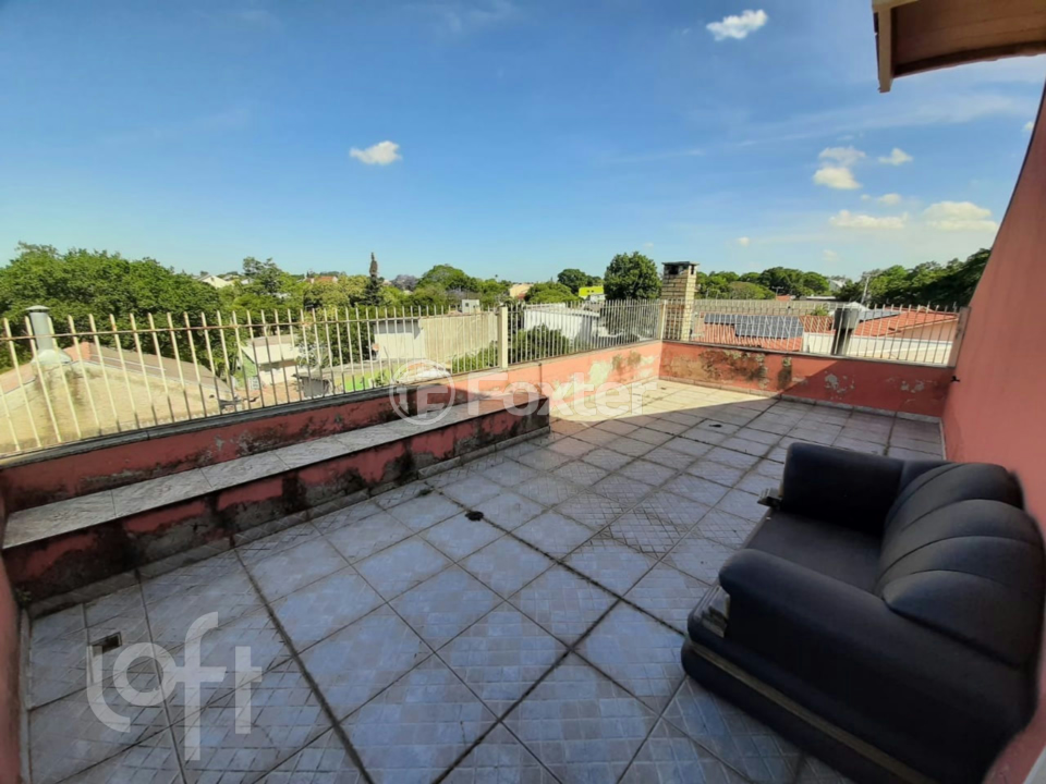 Casa à venda com 3 quartos, 270m² - Foto 32