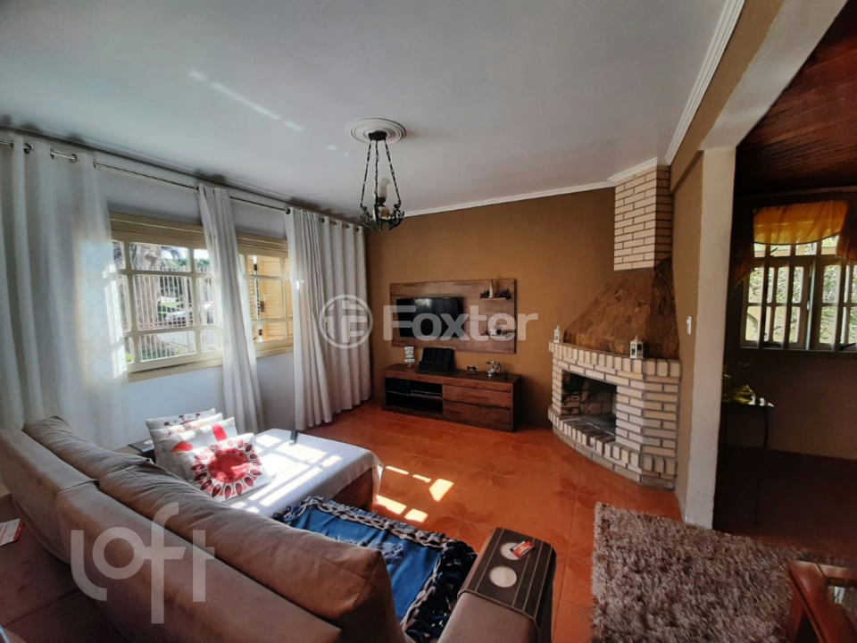Casa à venda com 3 quartos, 270m² - Foto 2