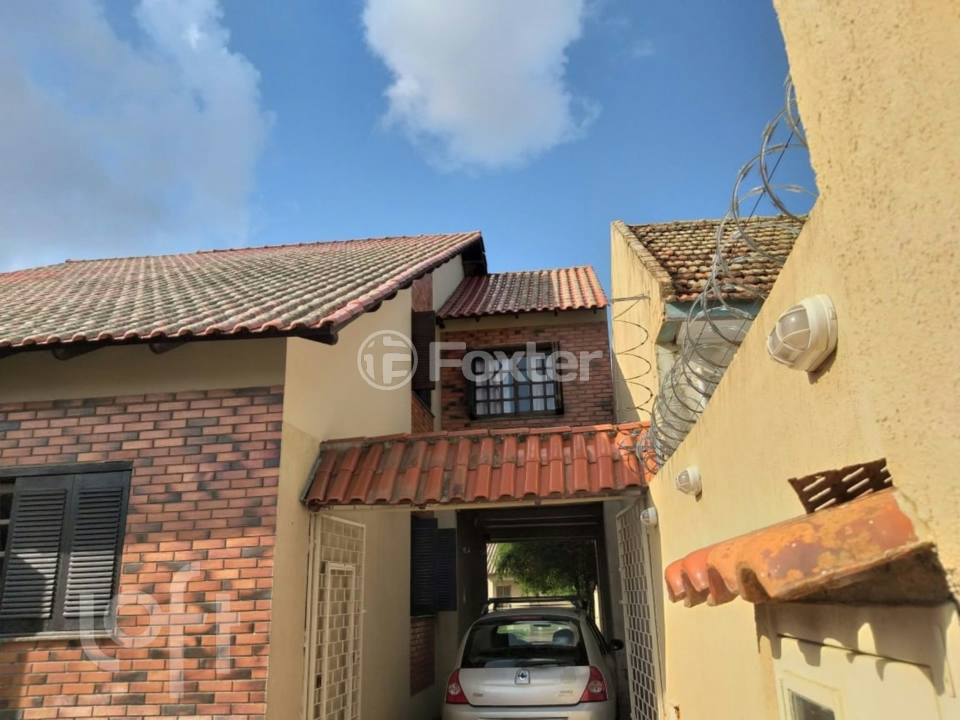 Casa à venda com 3 quartos, 250m² - Foto 4