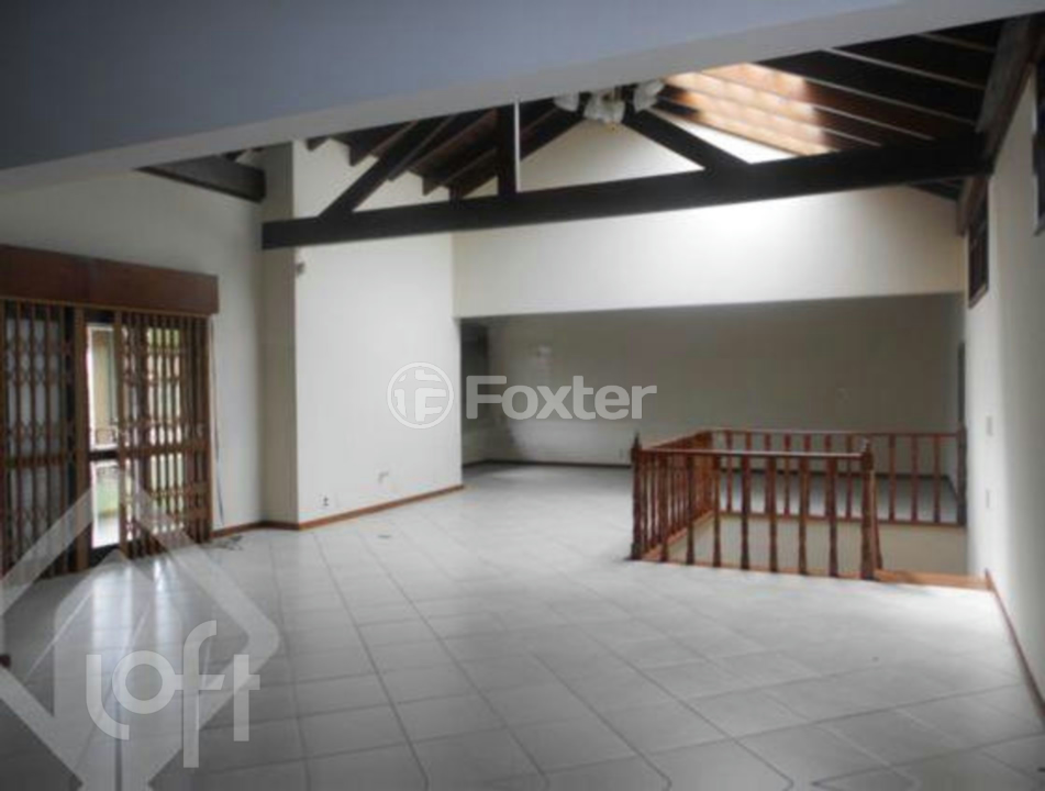 Casa à venda com 4 quartos, 220m² - Foto 13